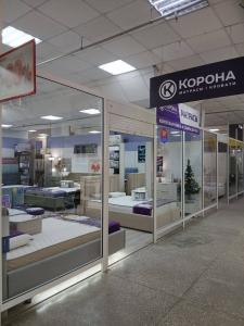 Фирменный салон «КОРОНА», Свердловский тракт, 1Ж, 3 этаж, секция 3/25